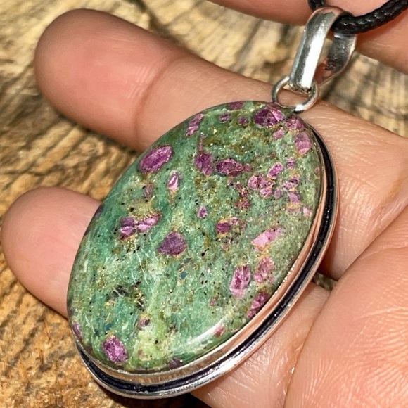 Corundum Ruby Fuchsite Pendant 2” - Picture 5 of 13